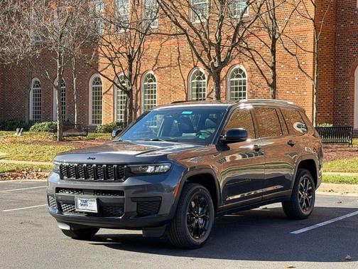 2025 Jeep Grand Cherokee L Laredo