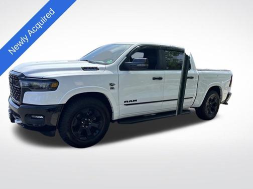 Bright White Clearcoat 2026 RAM 1500 Big Horn/Lone Star
