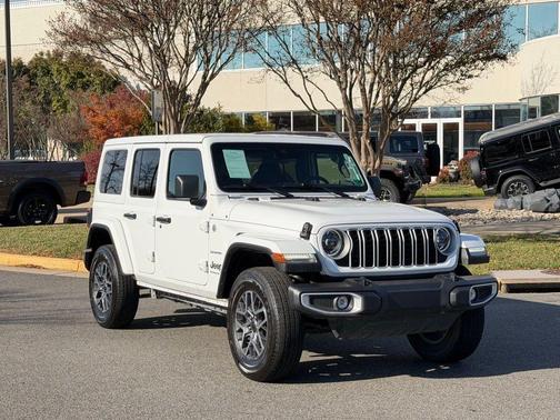 2024 Jeep Wrangler Sahara