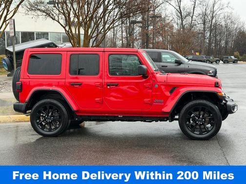 2025 Jeep Wrangler 4xe Sahara