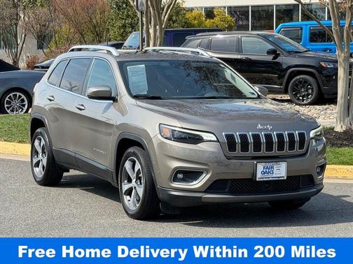 Light Brownstone Pearlcoat 2019 Jeep Cherokee Limited
