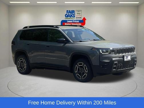 Sting Gray Clearcoat 2026 Jeep Cherokee LAREDO/LIMITED