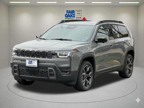 Sting Gray Clearcoat 2026 Jeep Cherokee Overland