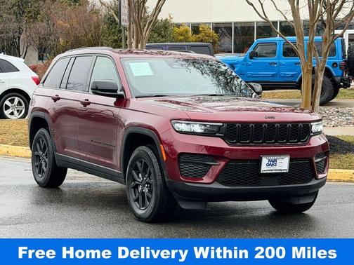 2024 Jeep Grand Cherokee Laredo
