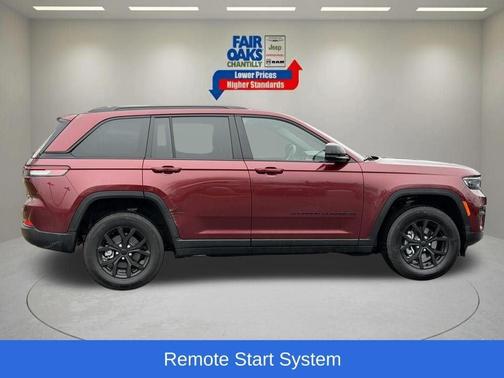 Velvet Red Pearlcoat 2024 Jeep Grand Cherokee Laredo