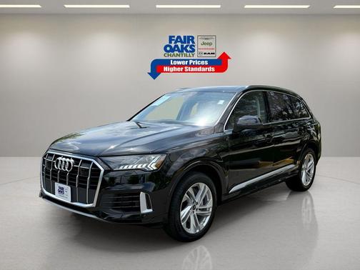 2024 Audi Q7 55 Premium Plus