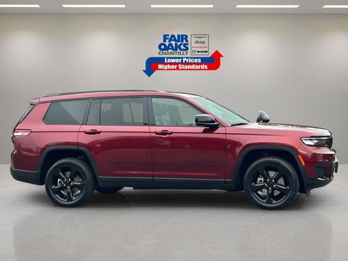 2022 Jeep Grand Cherokee L Laredo