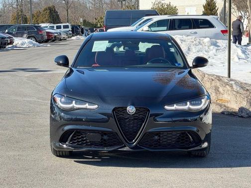2024 Alfa Romeo Giulia Veloce