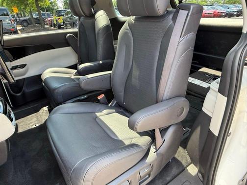 2022 Kia Carnival SX Prestige