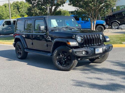 2021 Jeep Wrangler Unlimited Sahara Altitude