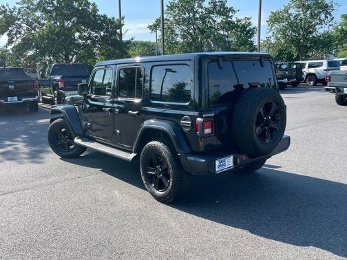 2021 Jeep Wrangler Unlimited Sahara Altitude