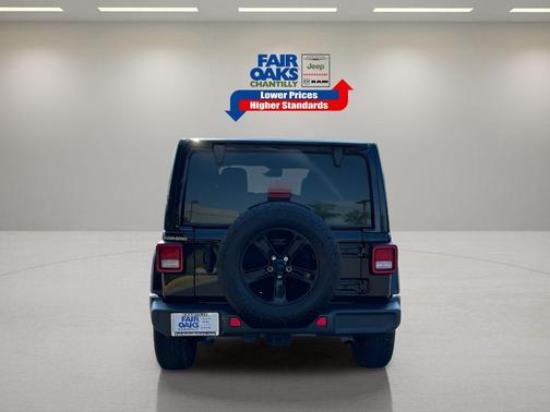 2021 Jeep Wrangler Unlimited Sahara Altitude