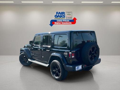 2021 Jeep Wrangler Unlimited Sahara Altitude