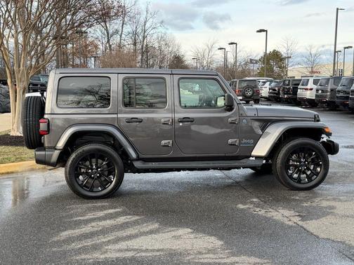 2025 Jeep Wrangler 4xe Sahara