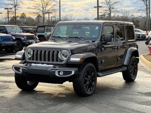 2025 Jeep Wrangler 4xe Sahara
