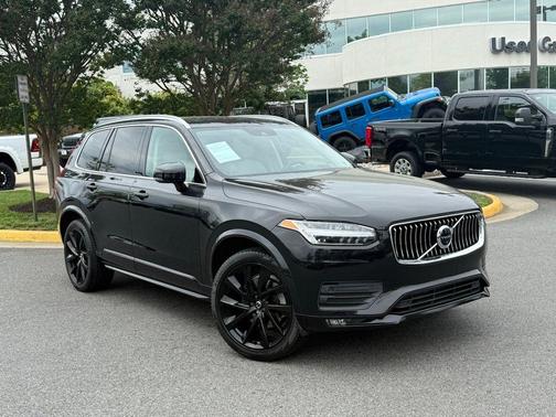 2022 Volvo XC90 T6 Momentum 6 Passenger