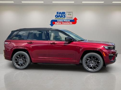 2025 Jeep Grand Cherokee Summit