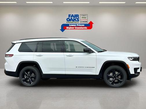2025 Jeep Grand Cherokee L Laredo
