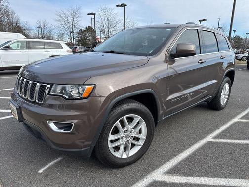 2017 Jeep Grand Cherokee Laredo