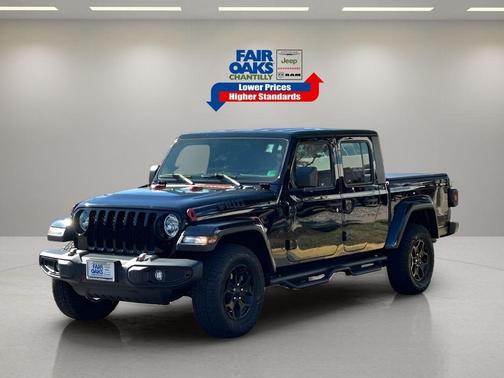 2021 Jeep Gladiator Sport
