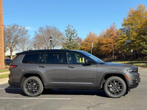 2025 Jeep Grand Cherokee L Limited