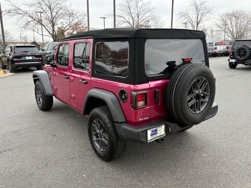 2024 Jeep Wrangler Sport