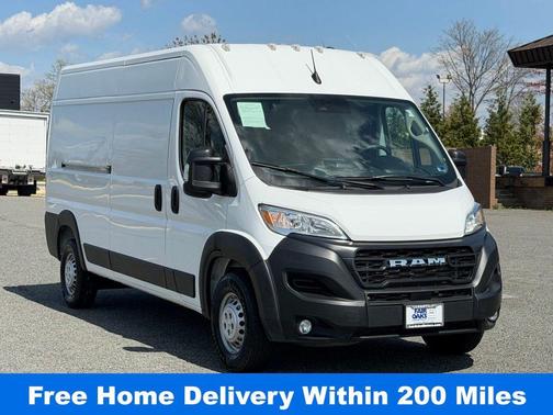 Bright White Clearcoat 2025 RAM ProMaster 2500 High Roof