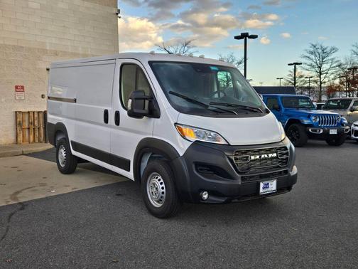2026 RAM ProMaster 1500 Low Roof