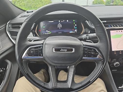2023 Jeep Grand Cherokee 4xe Overland