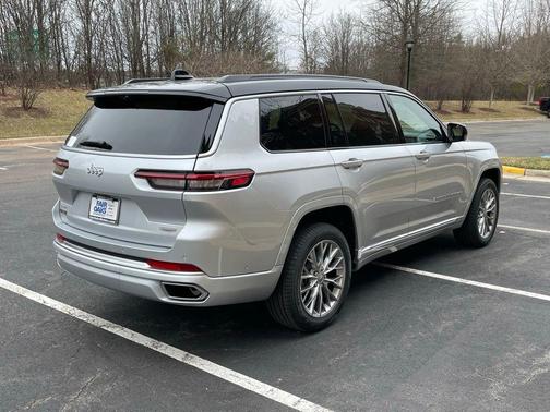 2025 Jeep Grand Cherokee L Summit