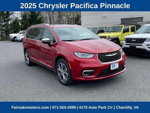 2025 Chrysler Pacifica Pinnacle