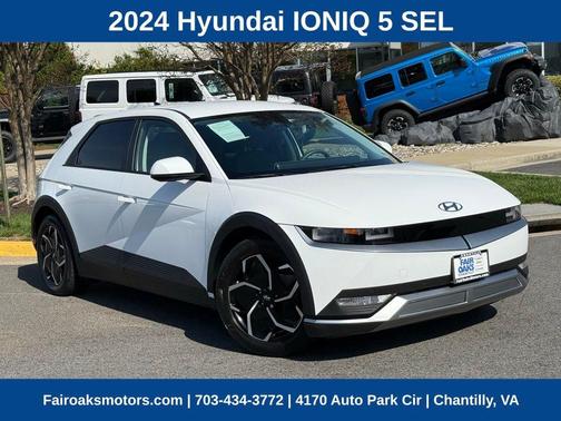 2024 Hyundai IONIQ 5 SEL