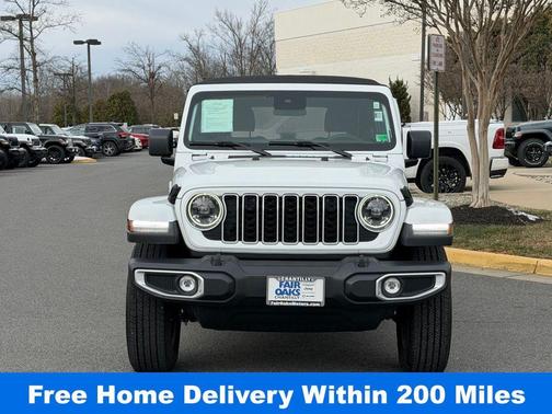 Bright White Clearcoat 2024 Jeep Wrangler Sahara