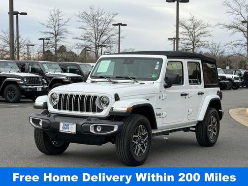 Bright White Clearcoat 2024 Jeep Wrangler Sahara