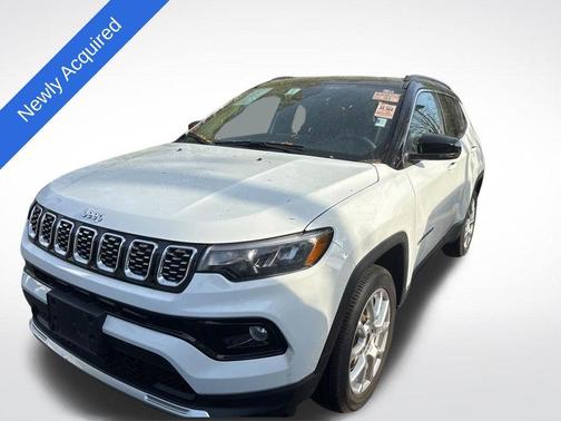 Bright White Clearcoat 2025 Jeep Compass Limited