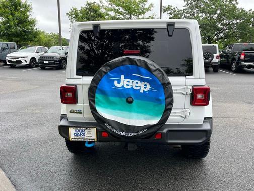 2022 Jeep Wrangler Unlimited 4xe Sahara