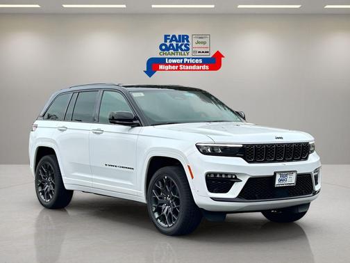 2025 Jeep Grand Cherokee Summit