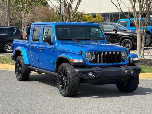 2024 Jeep Gladiator Nighthawk