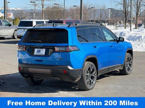 Hydro Blue Pearlcoat 2026 Jeep Cherokee Overland