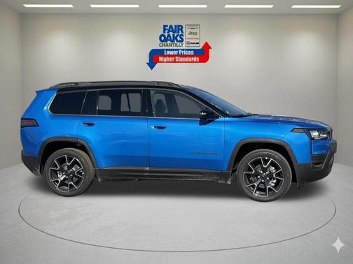 Hydro Blue Pearlcoat 2026 Jeep Cherokee Overland