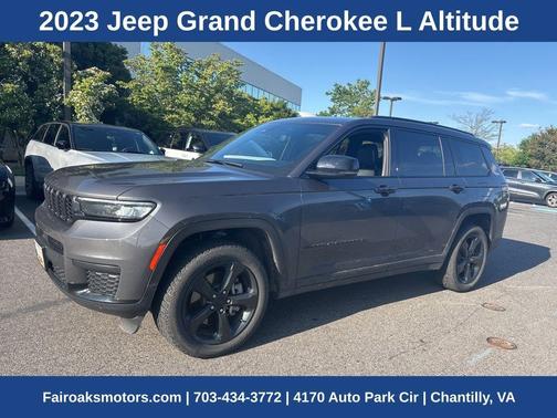 2023 Jeep Grand Cherokee L Laredo