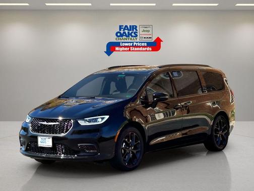2026 Chrysler Pacifica Limited