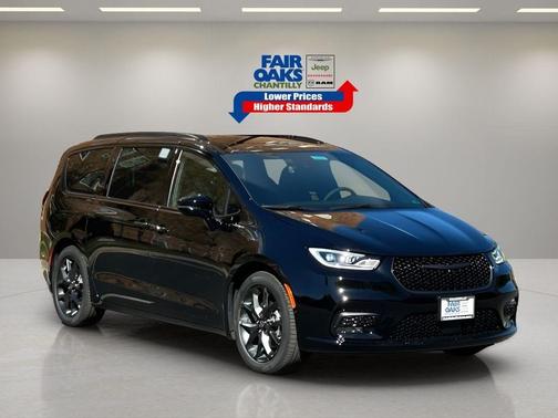 2026 Chrysler Pacifica Limited
