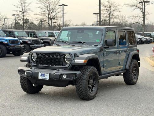 2025 Jeep Wrangler 4xe Sport