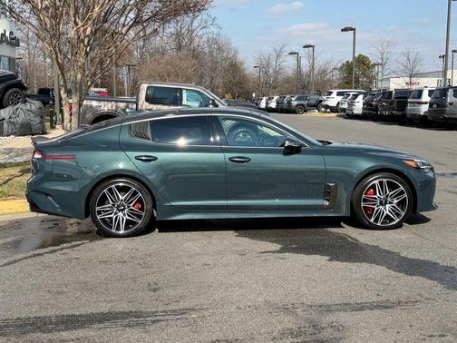 2022 Kia Stinger GT1
