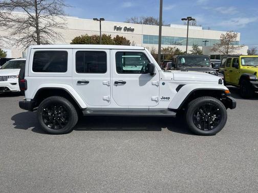 2025 Jeep Wrangler 4xe Sahara