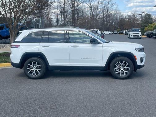 2025 Jeep Grand Cherokee Limited