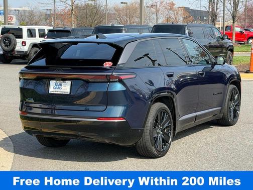 Fathom Blue Pearlcoat 2024 Jeep Wagoneer S Launch Edition