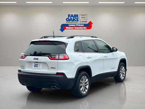 2022 Jeep Cherokee Latitude Lux