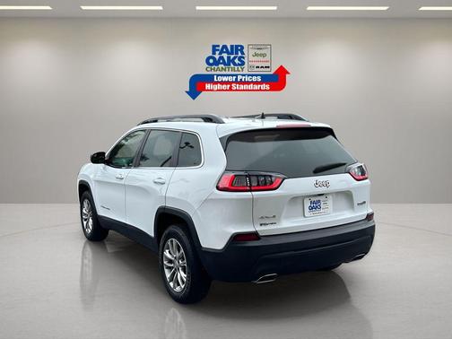 2022 Jeep Cherokee Latitude Lux